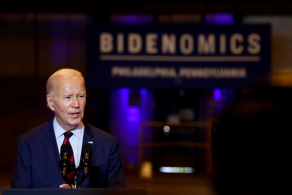 Report: Biden Officials Openly Disagreed With Admin's Fossil Fuel Policies post image