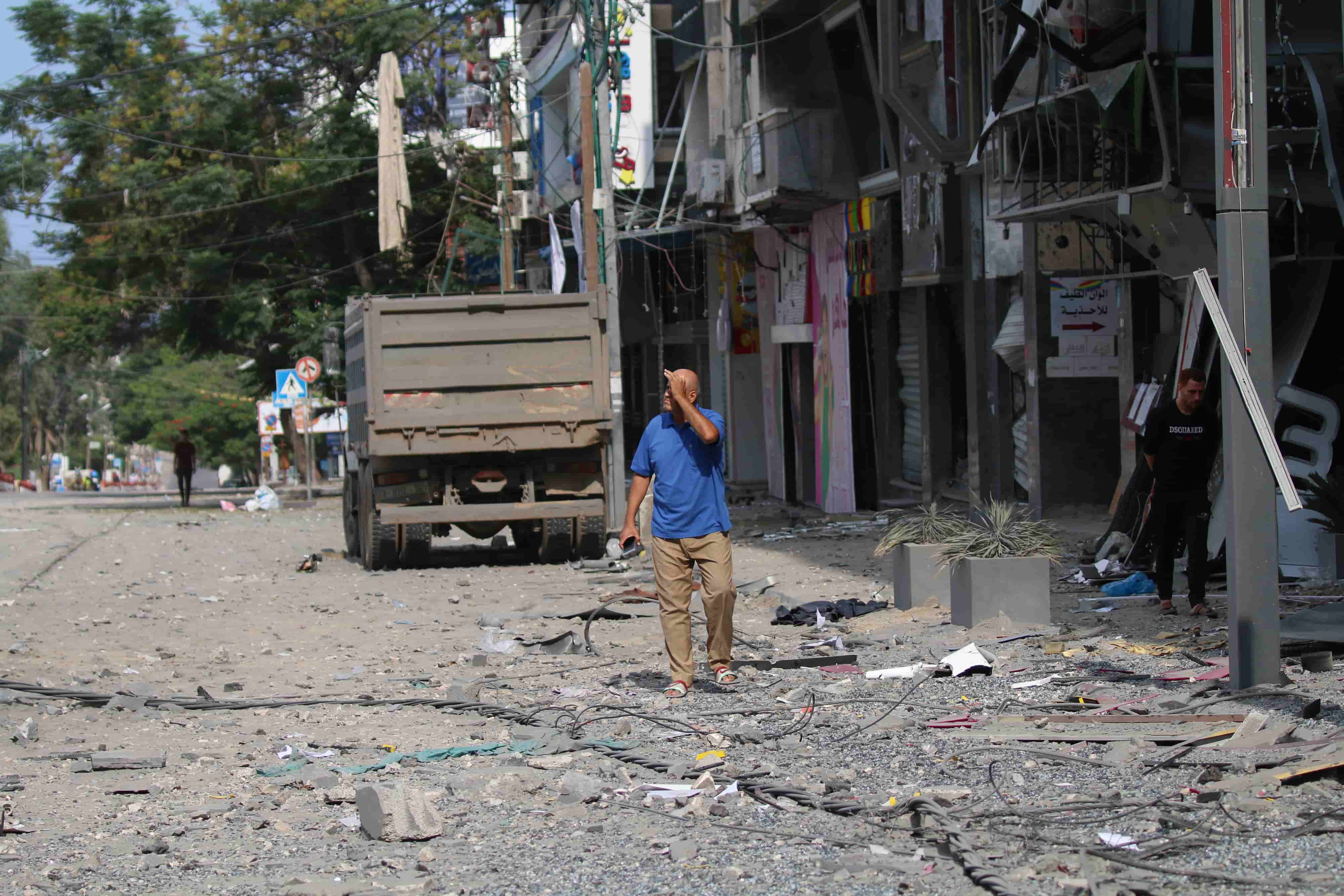 With 'Total Blockade' of Gaza in Progress, Hamas Official Reportedly Open to Truce