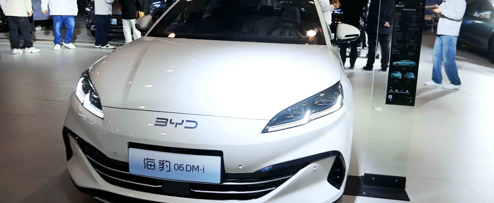 China's BYD Announces 5-Minute EV Charging System