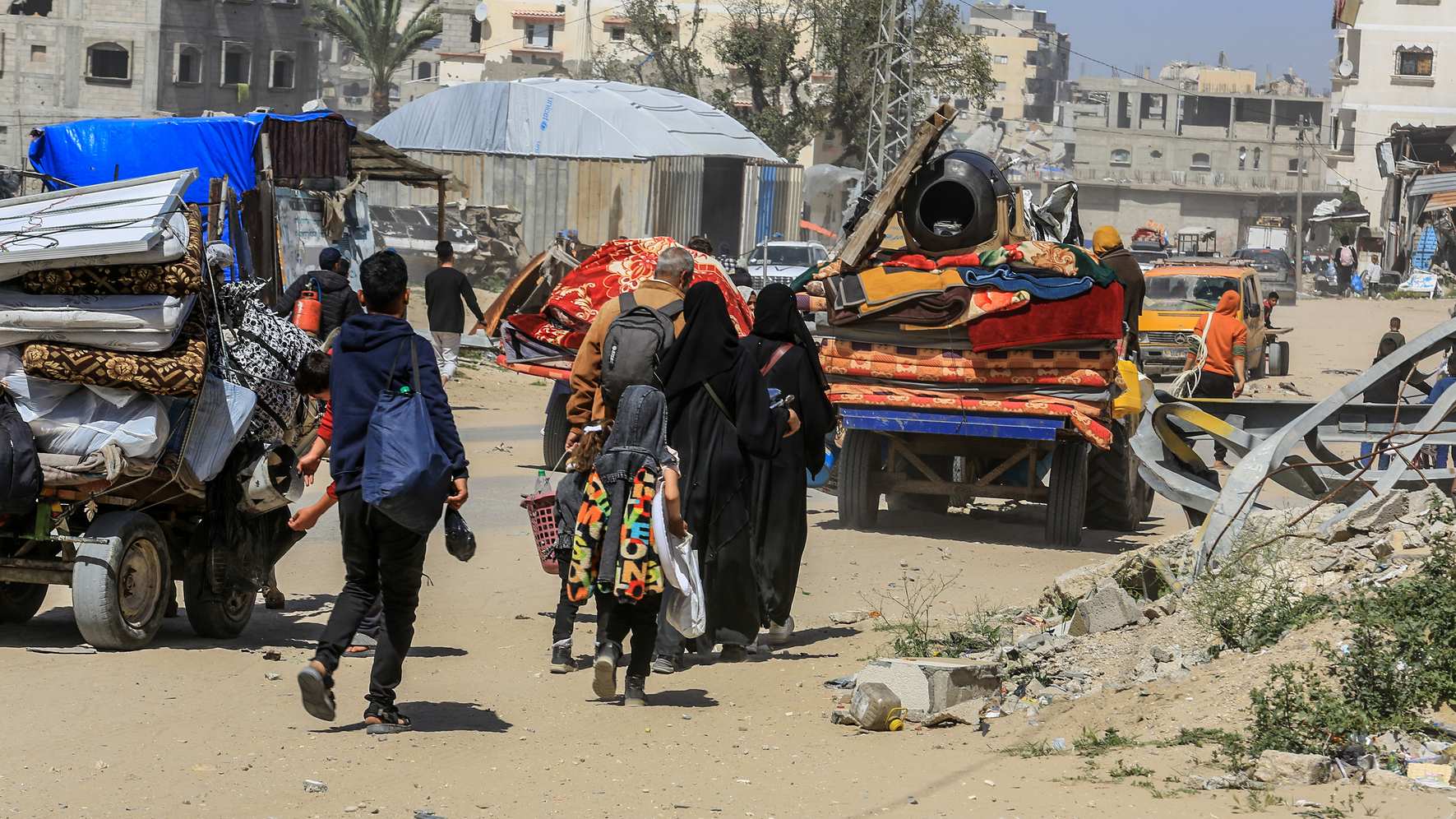 Israeli Forces Advance in Rafah