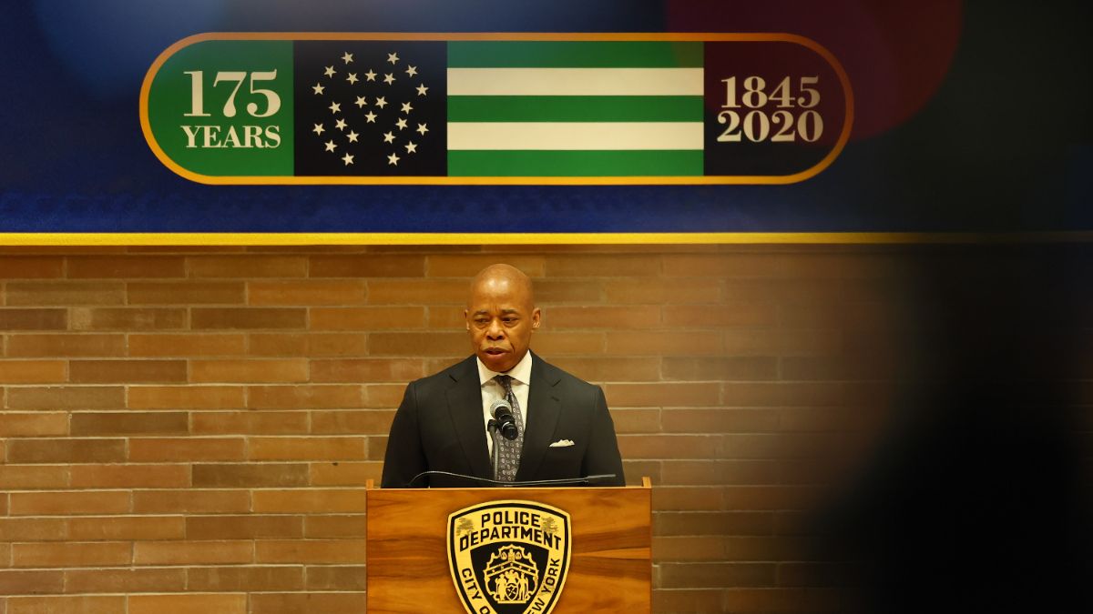 NYC Mayor Adams Exits Democratic Primary for Independent Run