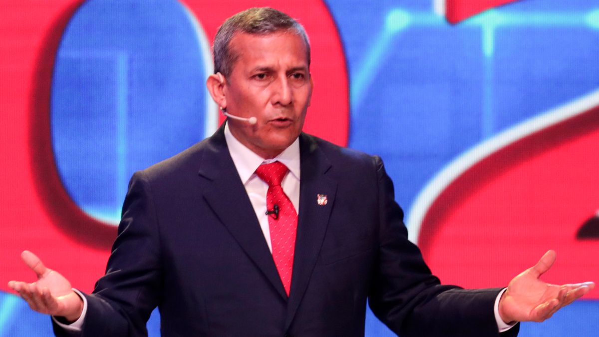 Peru's Ex-President, Wife Get 15 Years in Corruption Case