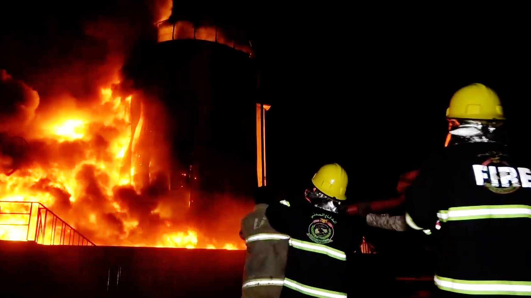 Israel Strikes Yemen's Hodeidah Port After Attack on Tel Aviv Airport