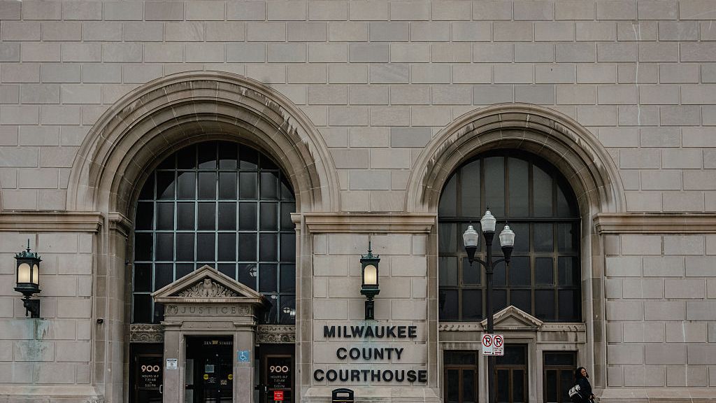 Wisconsin Judge Indicted for Allegedly Obstructing ICE