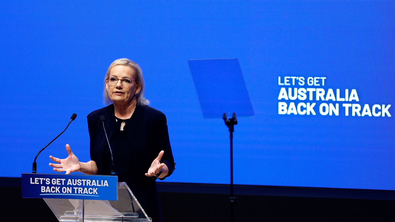 Australia coalition split, Bolsonaro coup trial and human bladder transplant