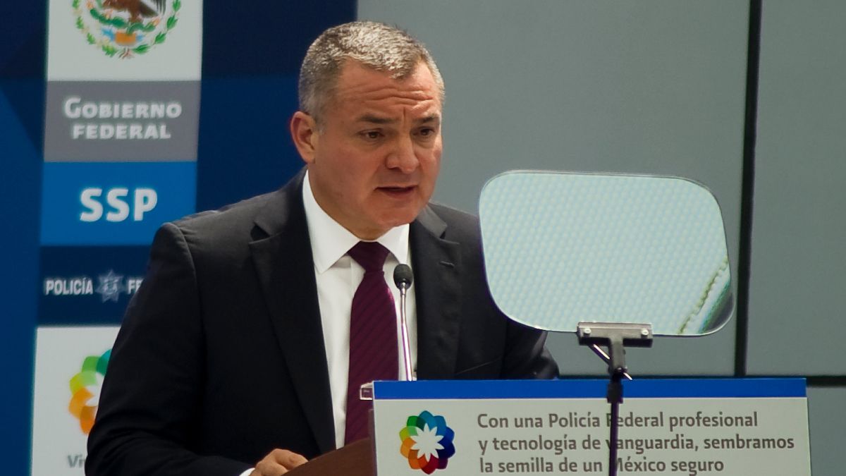Ex-Mexican Security Chief Ordered to Pay $2.4B in Civil Case