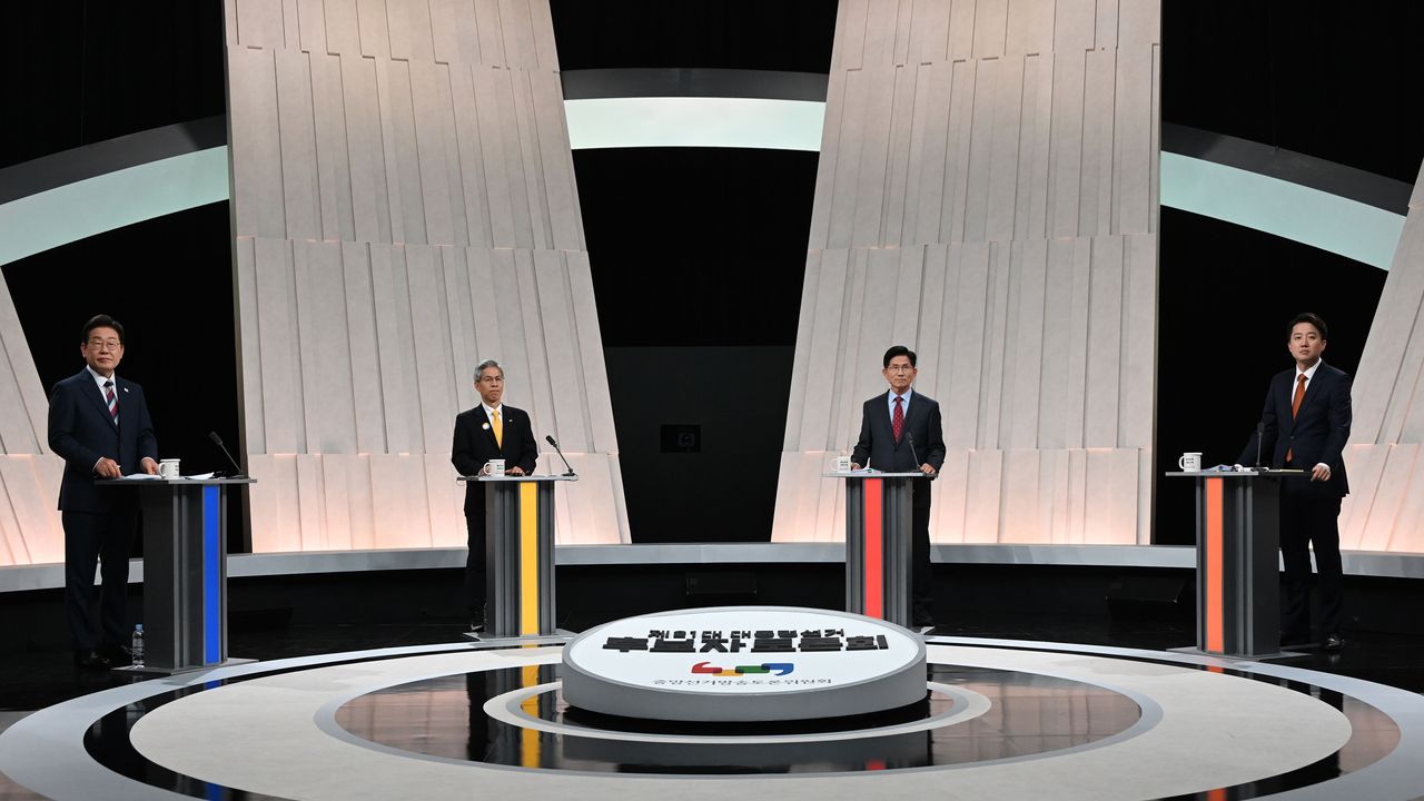 SKorea: Candidates Clash Over Nuclear Policy, Corruption
