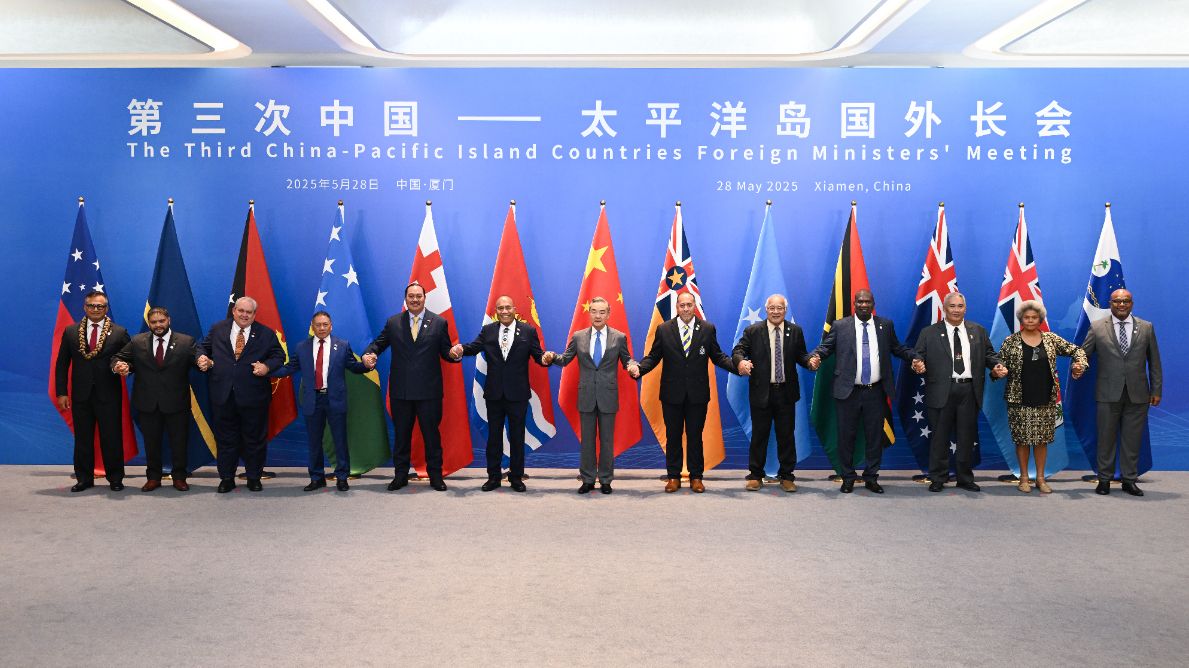 China Pledges $2 Million in Climate Aid at Pacific Islands Summit