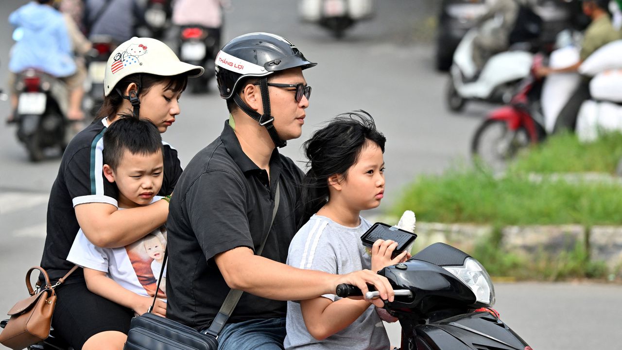 Vietnam Scraps Two-Child Policy Amid Declining Birth Rates