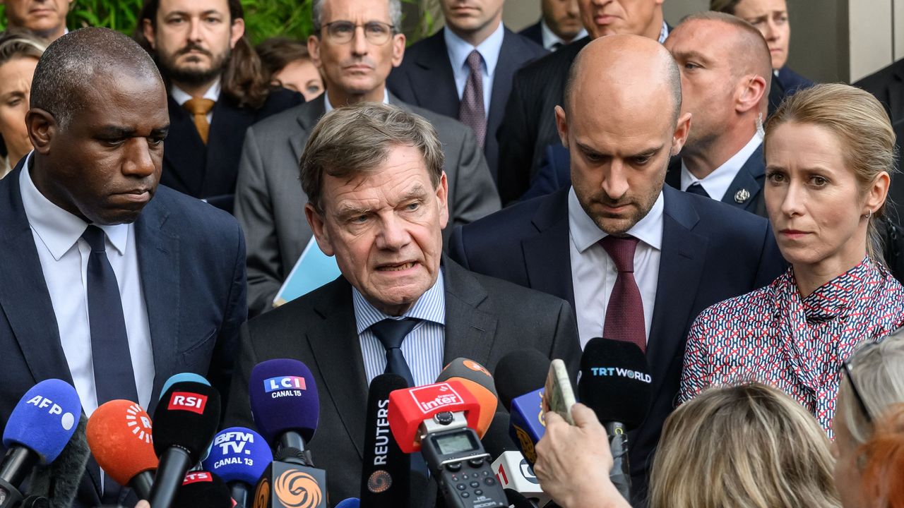 Iran-Europe Talks Yield No Breakthrough