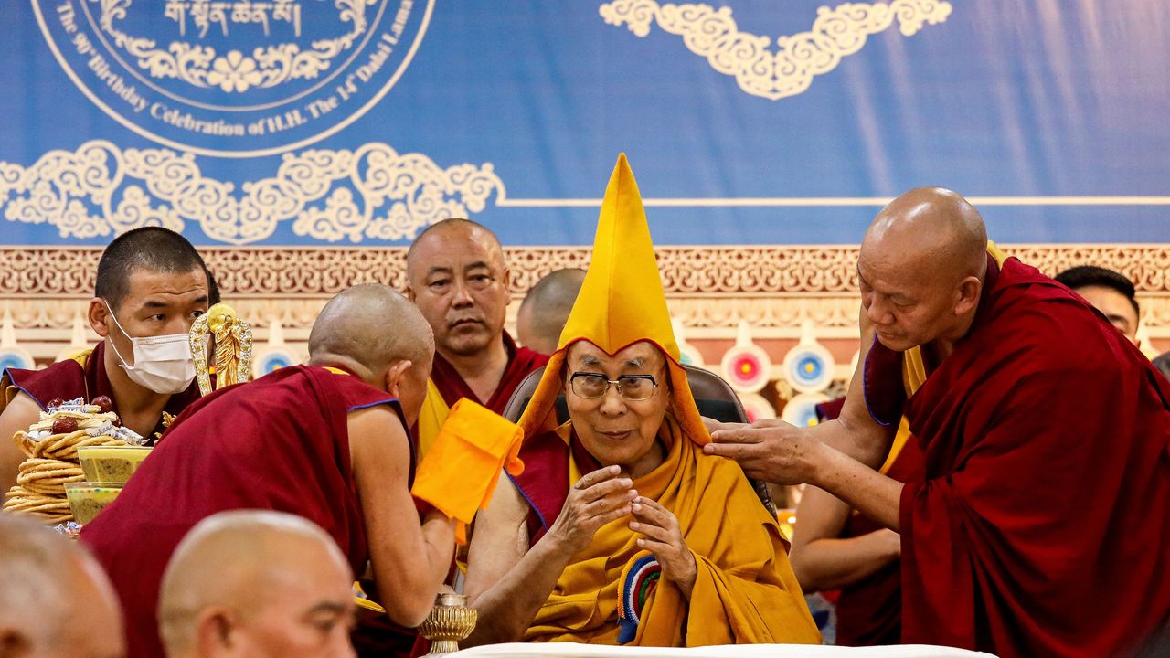 Dalai Lama Confirms Successor Will Continue Buddhist Institution