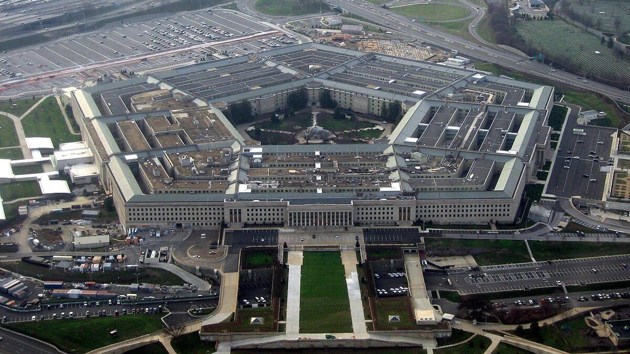 Pentagon Awards $200M AI Contracts to Four Tech Giants