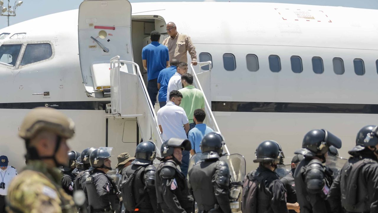 Venezuelan Migrant Files $1.3M Claim Against US Over Deportation