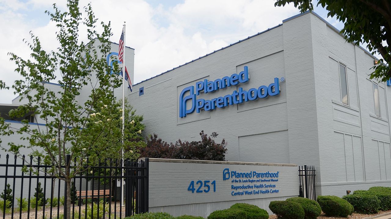 Judge Blocks Trump's Planned Parenthood Medicaid Funding Cut