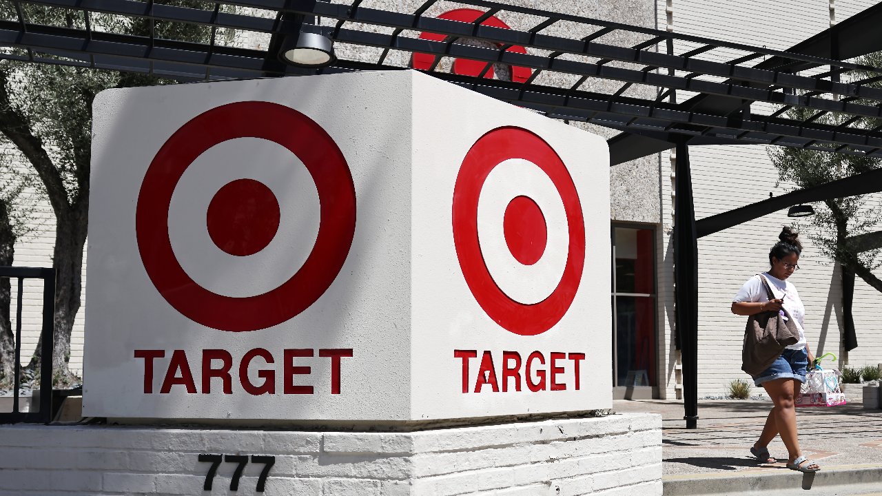 Sean Roth Target Verity - Target CEO Steps Down Amid Sales Decline