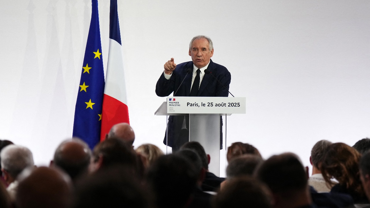 France: PM Bayrou Calls Confidence Vote Over Budget Plan