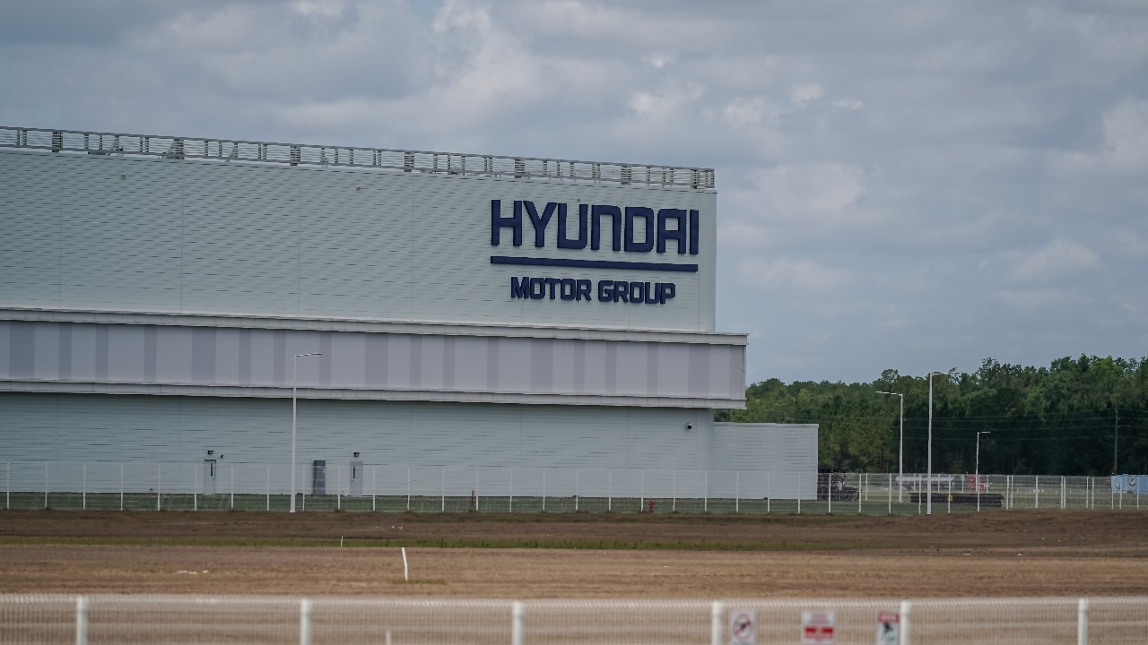 ICE Raids Georgia Hyundai Plant, Arrests 475 Workers