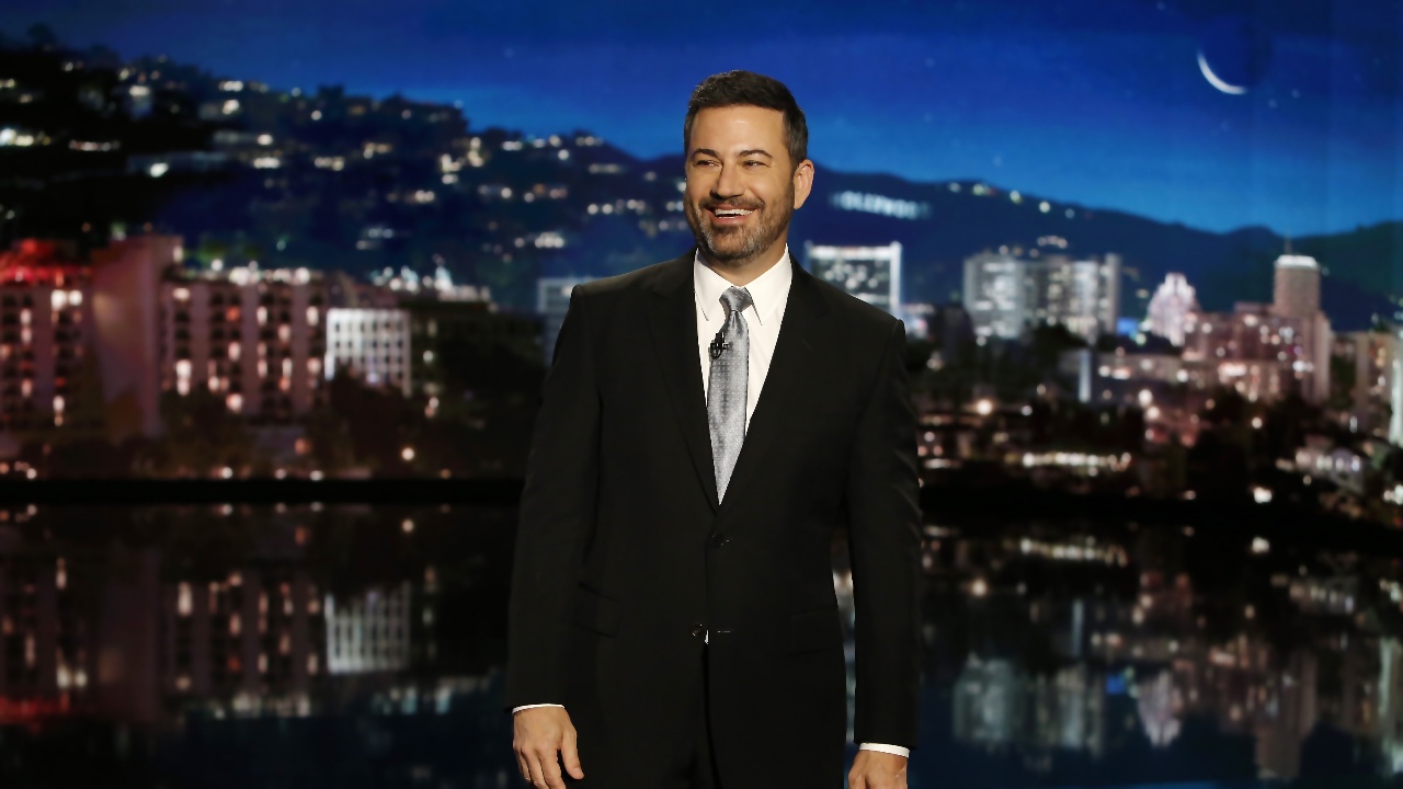 Trump Suggests Revoking TV Licenses Over Critical Coverage