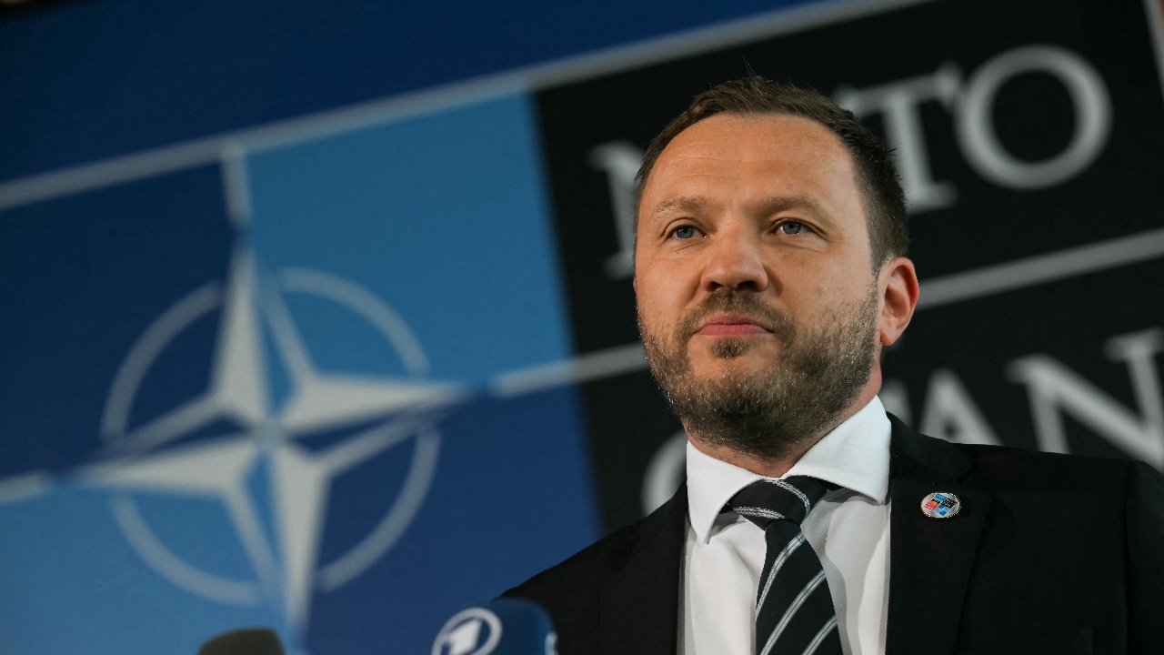 Estonia Claims Russian Jets Violate Airspace