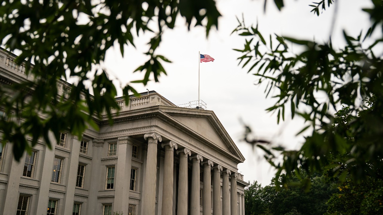 US Imposes New Sanctions on Iran Over Nuclear Program