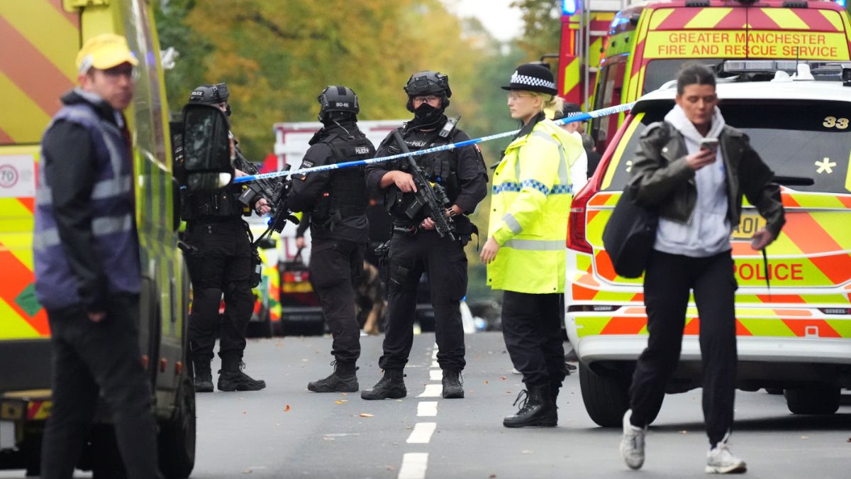 UK: 2 Killed in Manchester Synagogue Attack on Yom Kippur