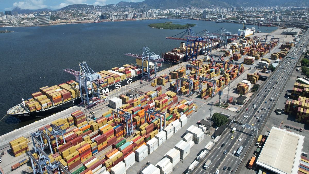Senate Votes to End Trump's Brazil Tariff Emergency 52-48