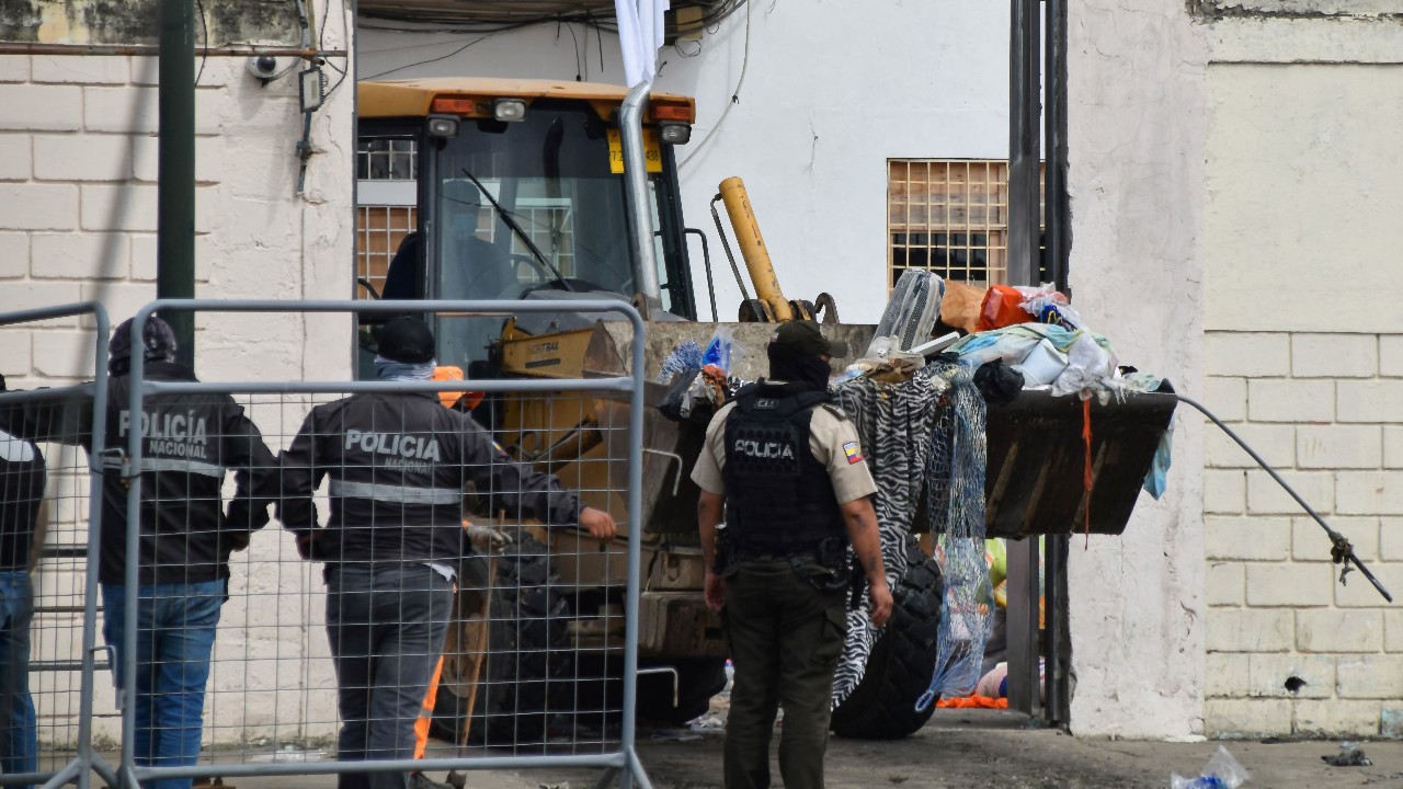 31 Inmates Die in Ecuador Prison Riot