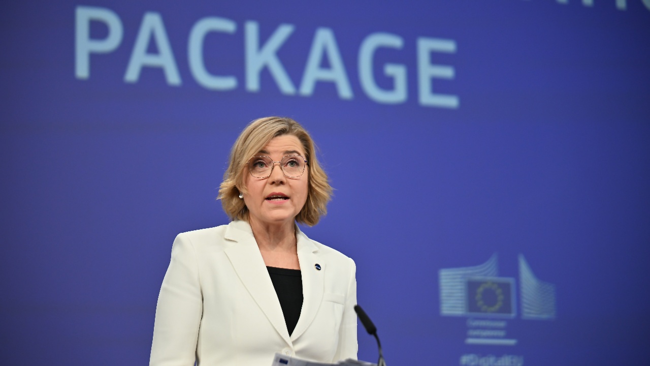 EU Unveils €100 Billion Military Schengen Zone Plan by 2027