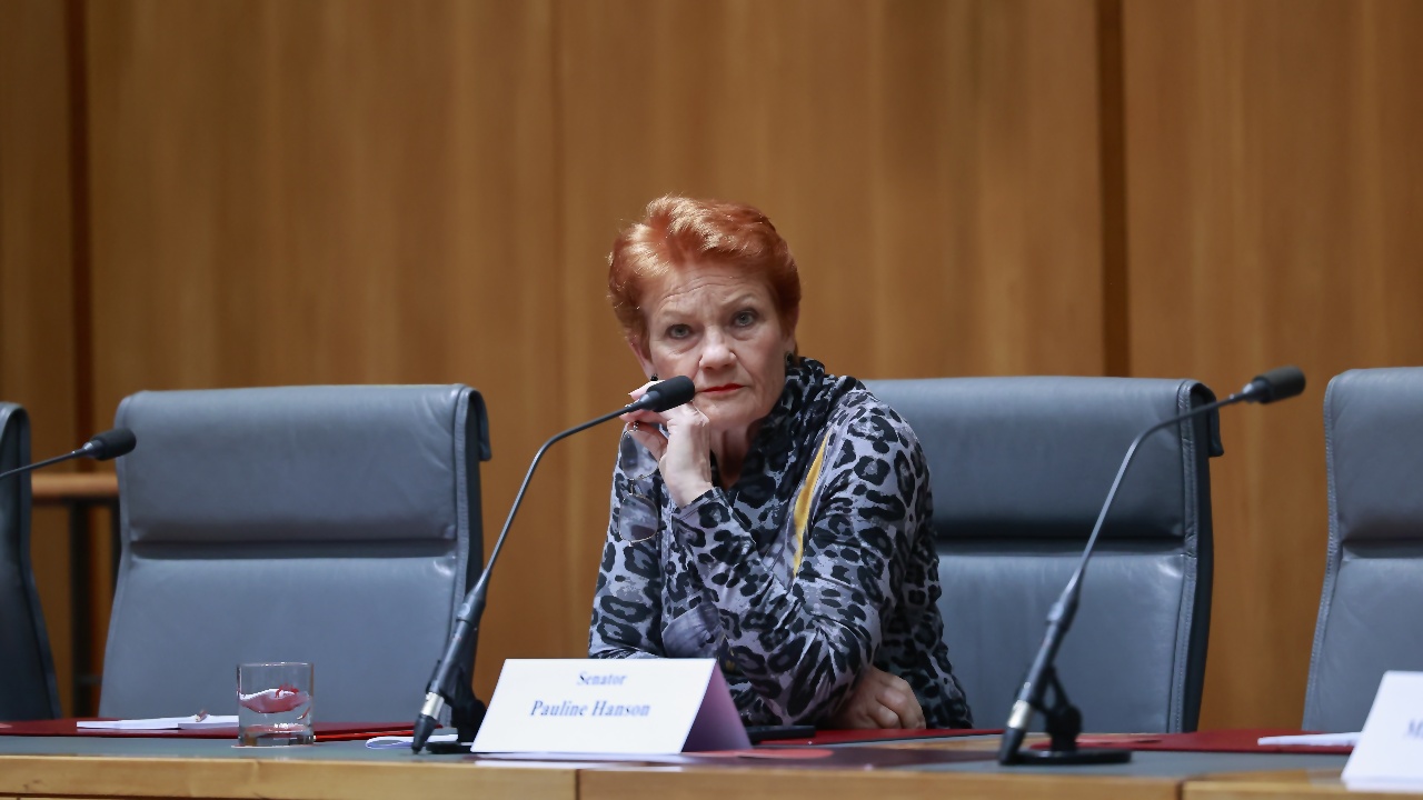 Australian Senate Censures Hanson Over Burqa Stunt