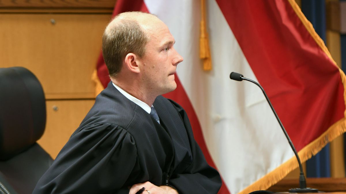 Judge Dismisses Trump Georgia Election Case