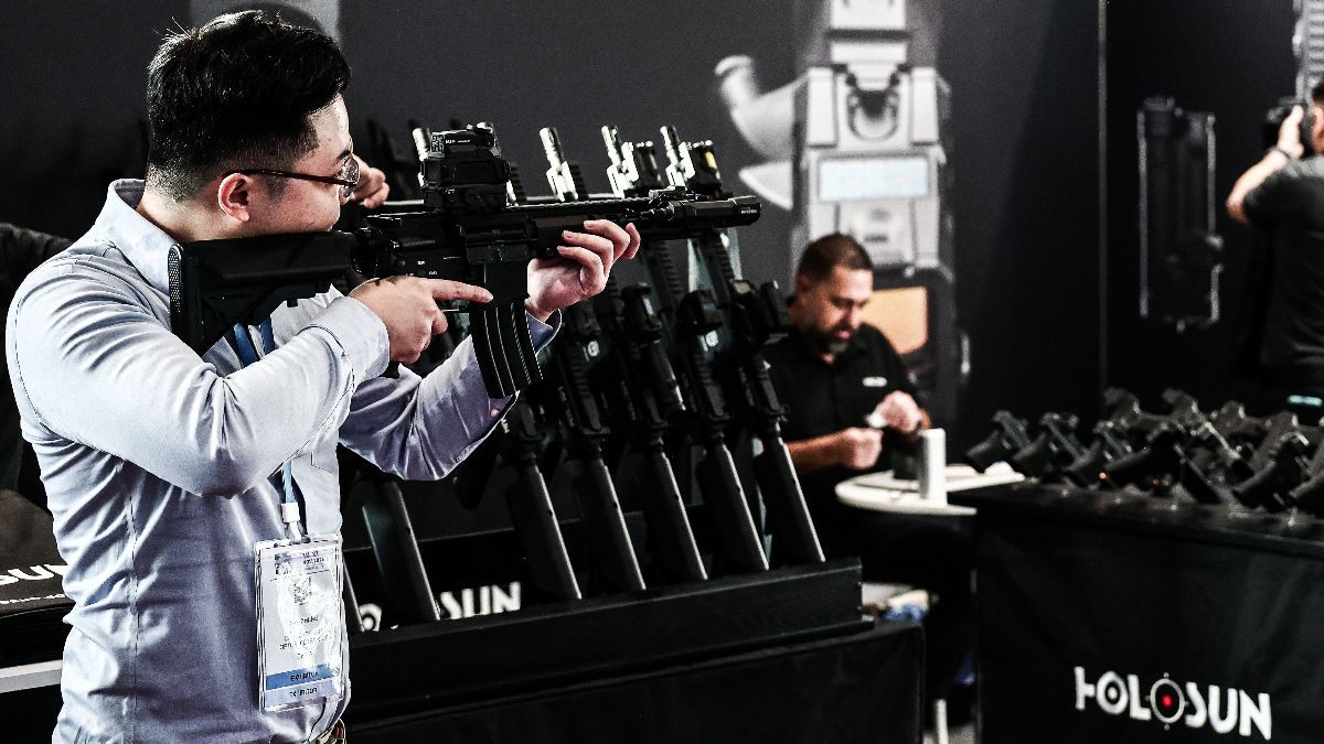 Report: Global Arms Sales Hit Record $679B