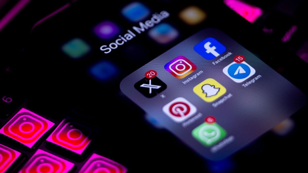 UK Considers Social Media Ban for Children Under 16