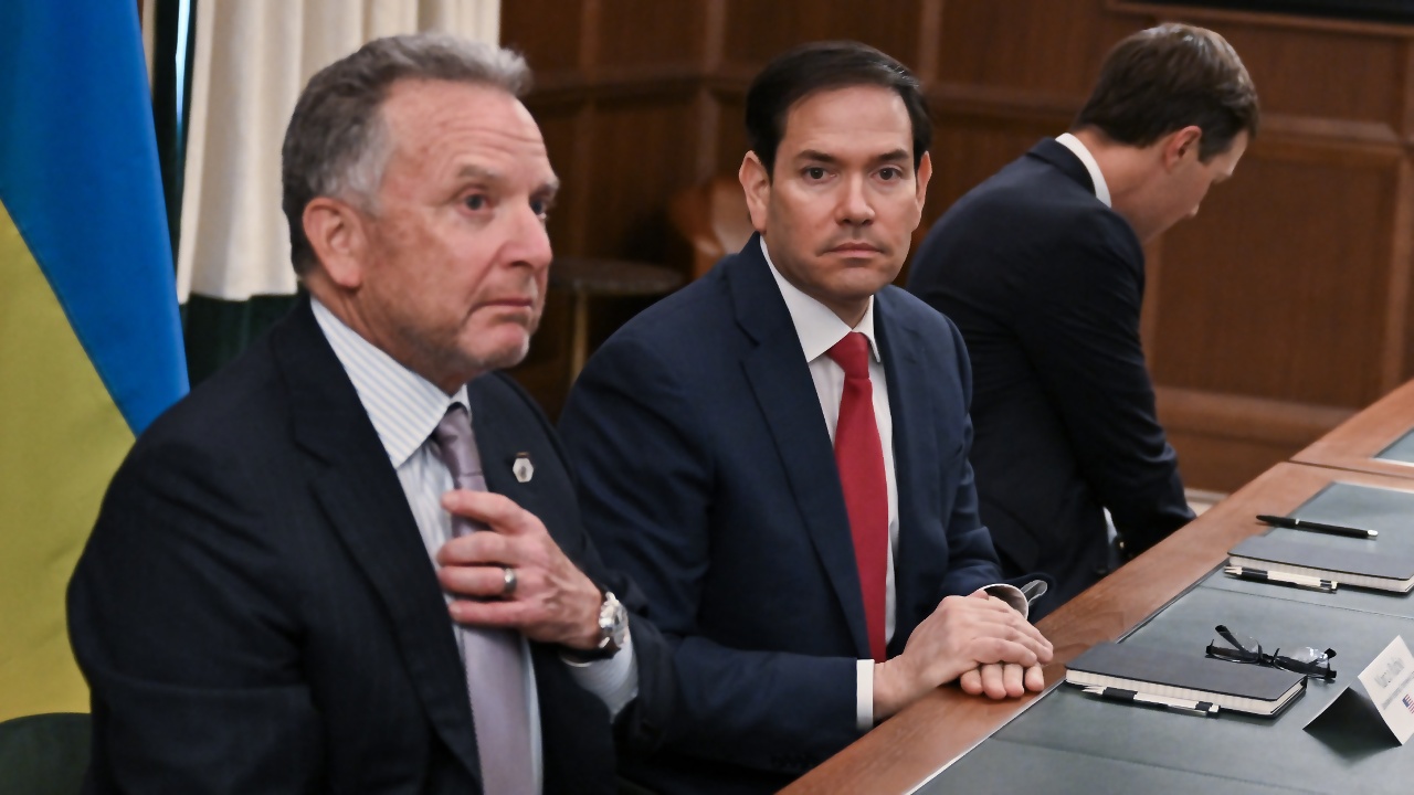 Report Accuses Witkoff of Seeking to Out-Maneuver Rubio in Ukraine Negotiations