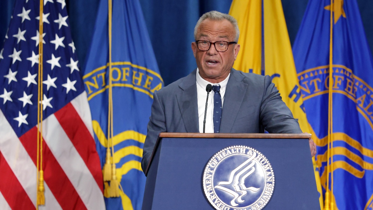 19 States, DC Sue HHS Over Youth Gender Treatment Declaration