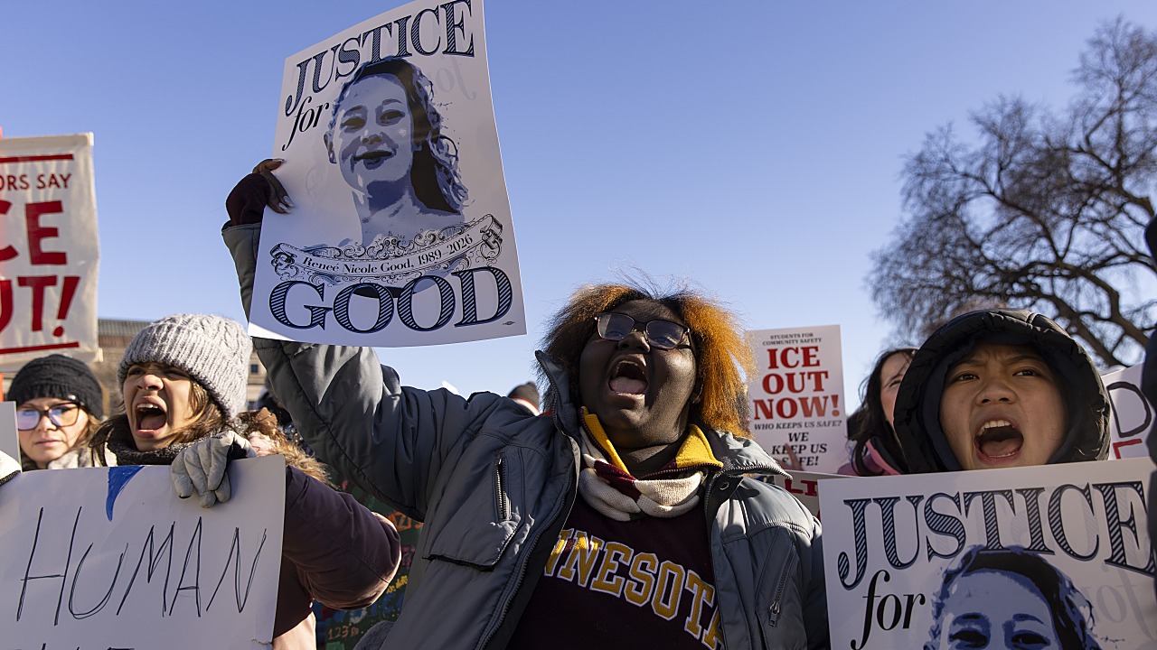 DOJ Will Not Investigate Fatal ICE Shooting, Probes Minnesota Protesters and Politicians