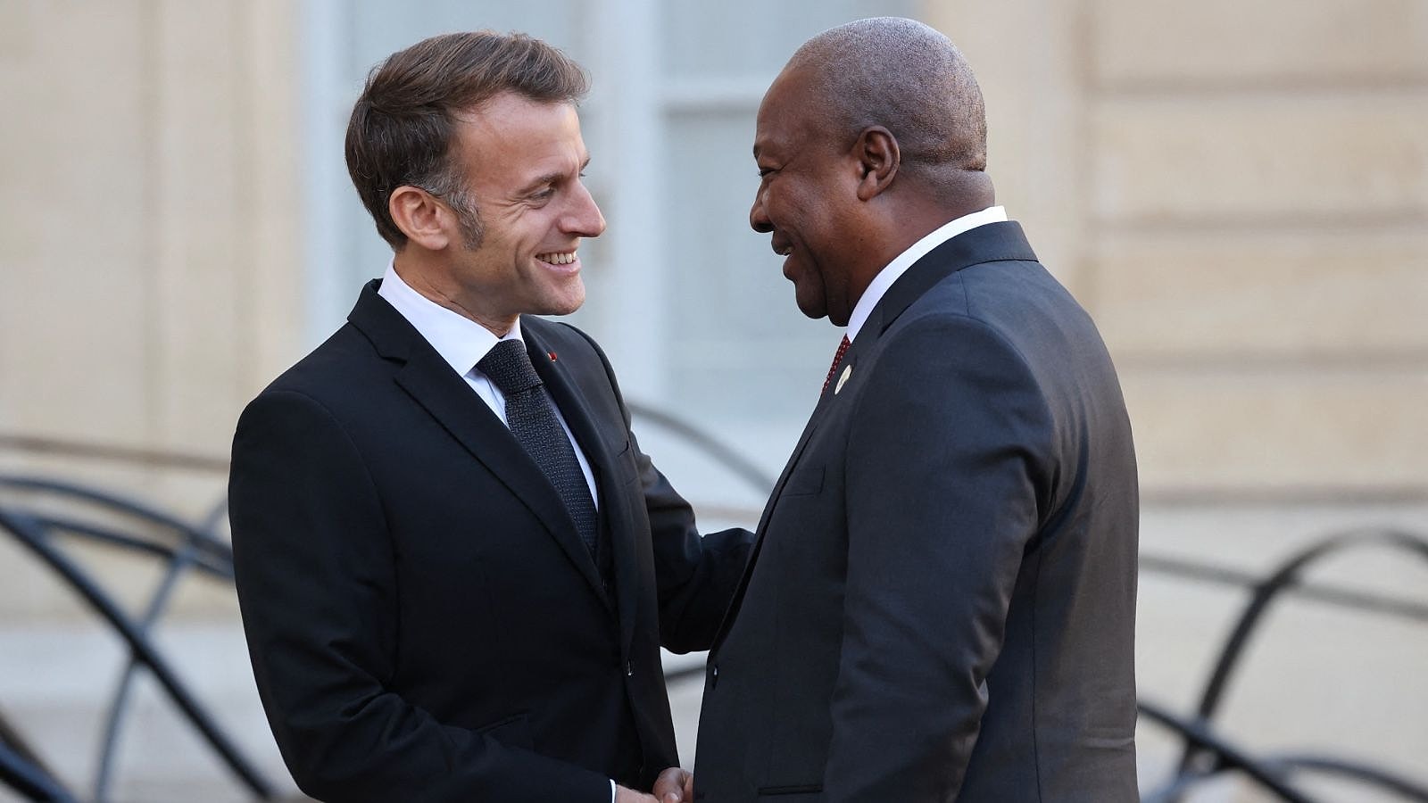 Russian Intelligence Accuses France of Coup Plots in Africa