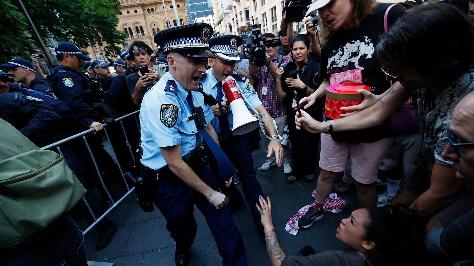 Australia: NSW Premier Defends Police Action During Violent Protests