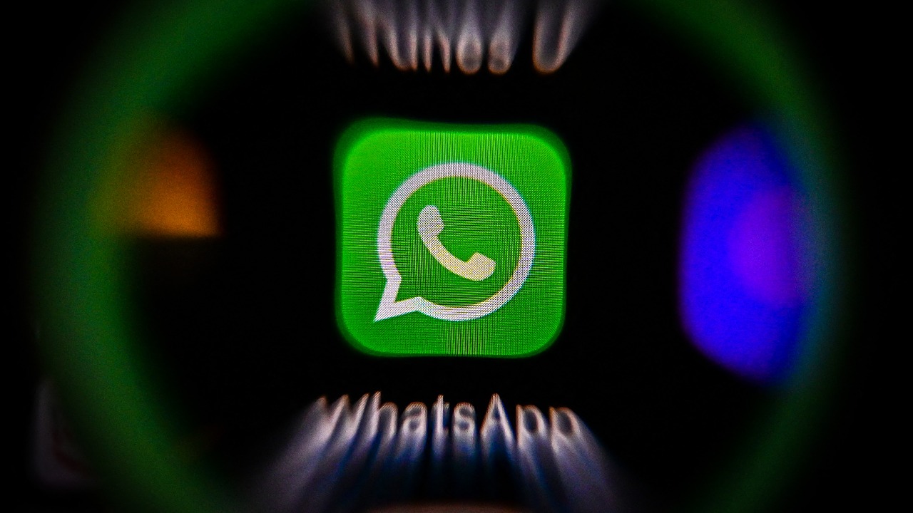 Russia Blocks WhatsApp Over Refusal to Comply With Law