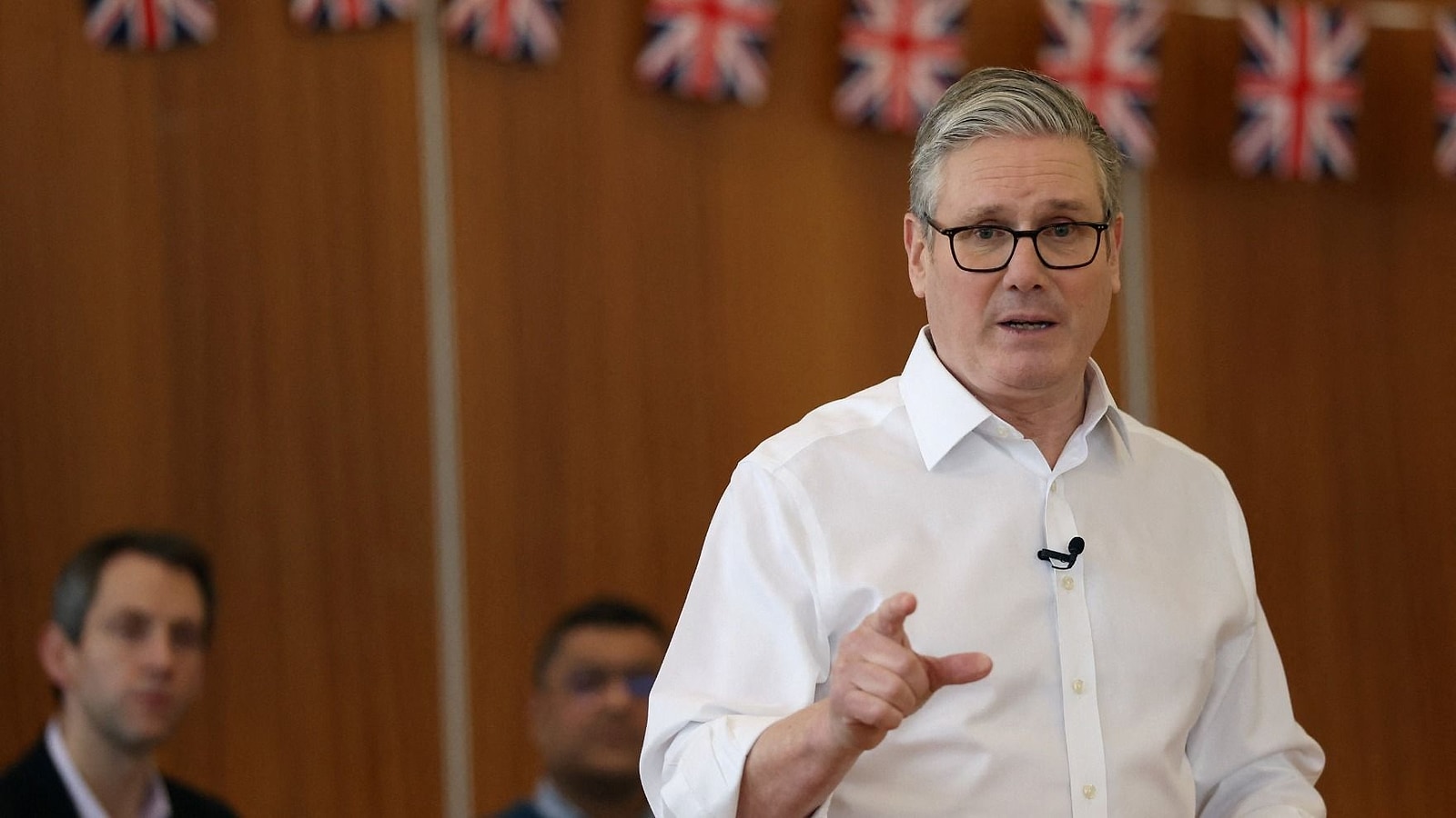 UK: Government Reverses Decision to Postpone 30 Local Elections