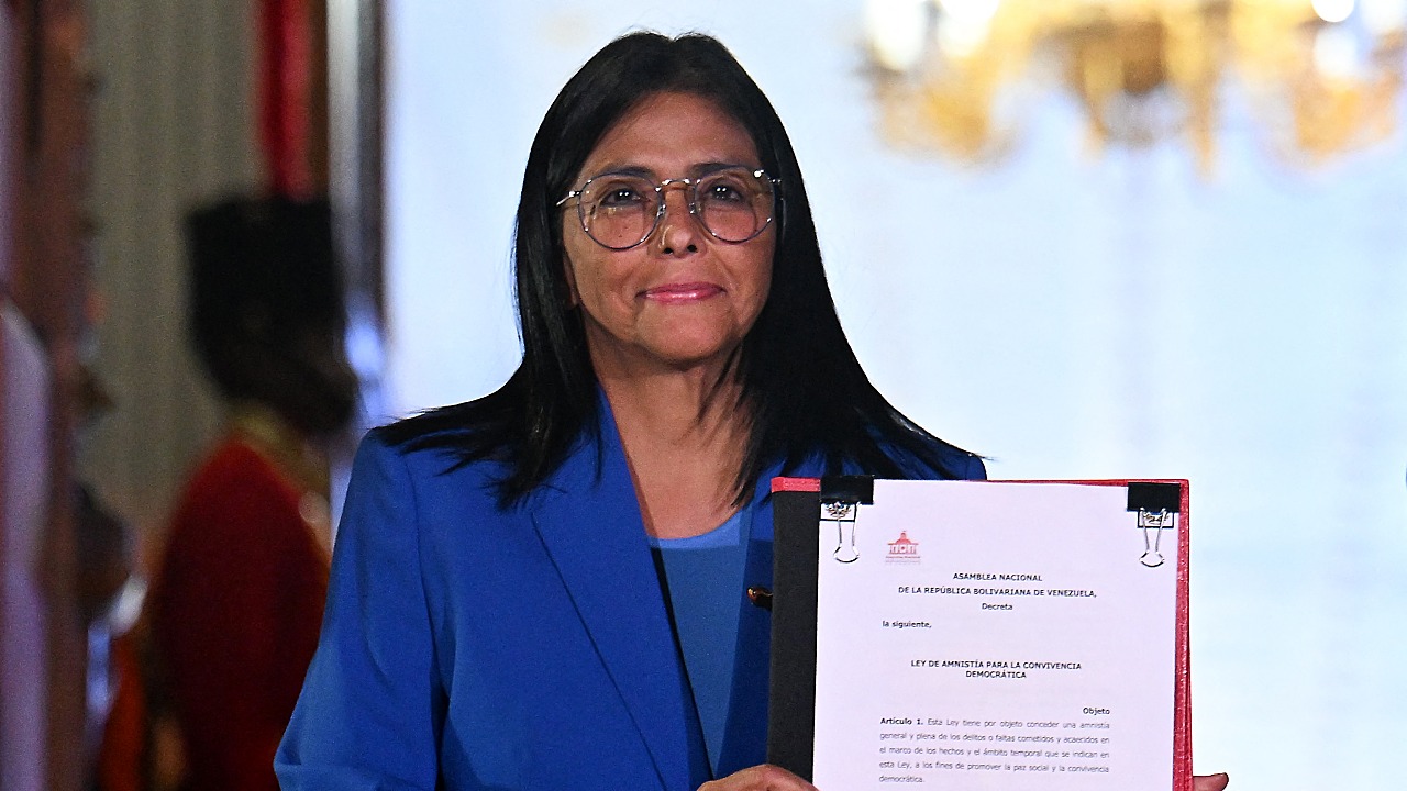 Venezuela's Rodríguez Signs Amnesty Law