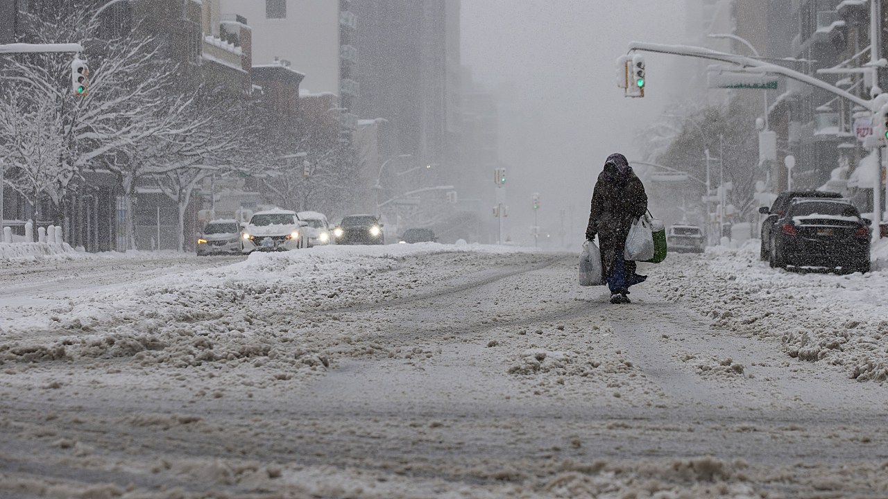Bomb Cyclone Slams US Northeast