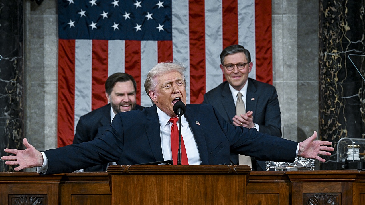 Trump Boasts of 'Golden Age' in State of the Union