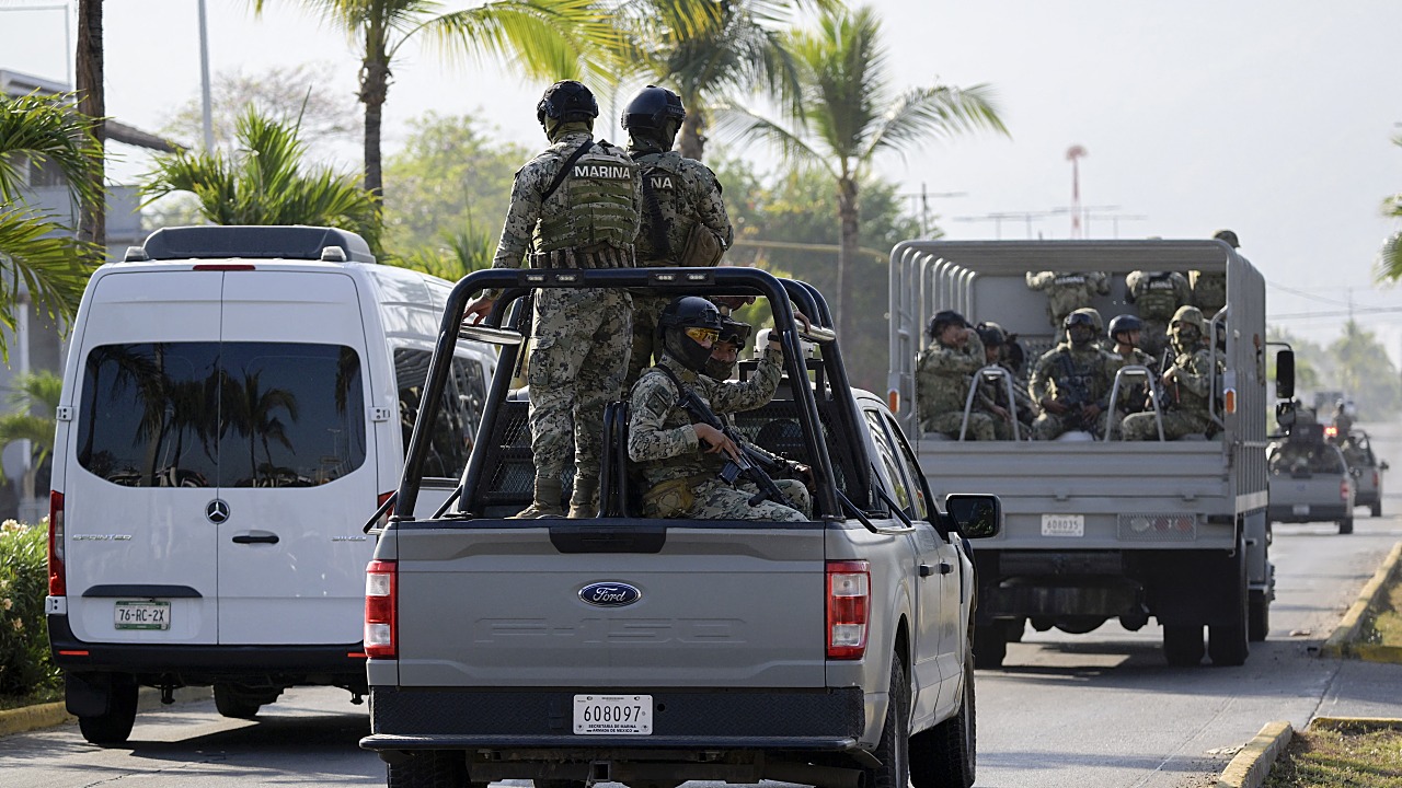 Manhunt Underway in Mexico for Prisoners Who Escaped Jail During Violence