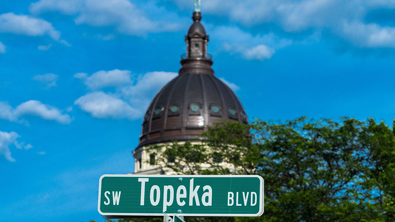 Kansas Invalidates 3,500 Transgender IDs Under New Law