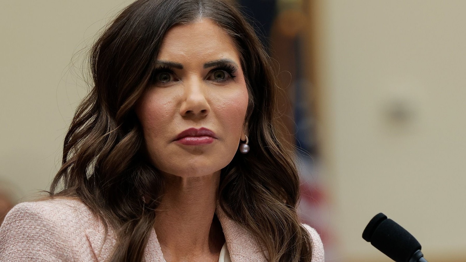 Trump Replaces Noem With Mullin as Homeland Security Chief