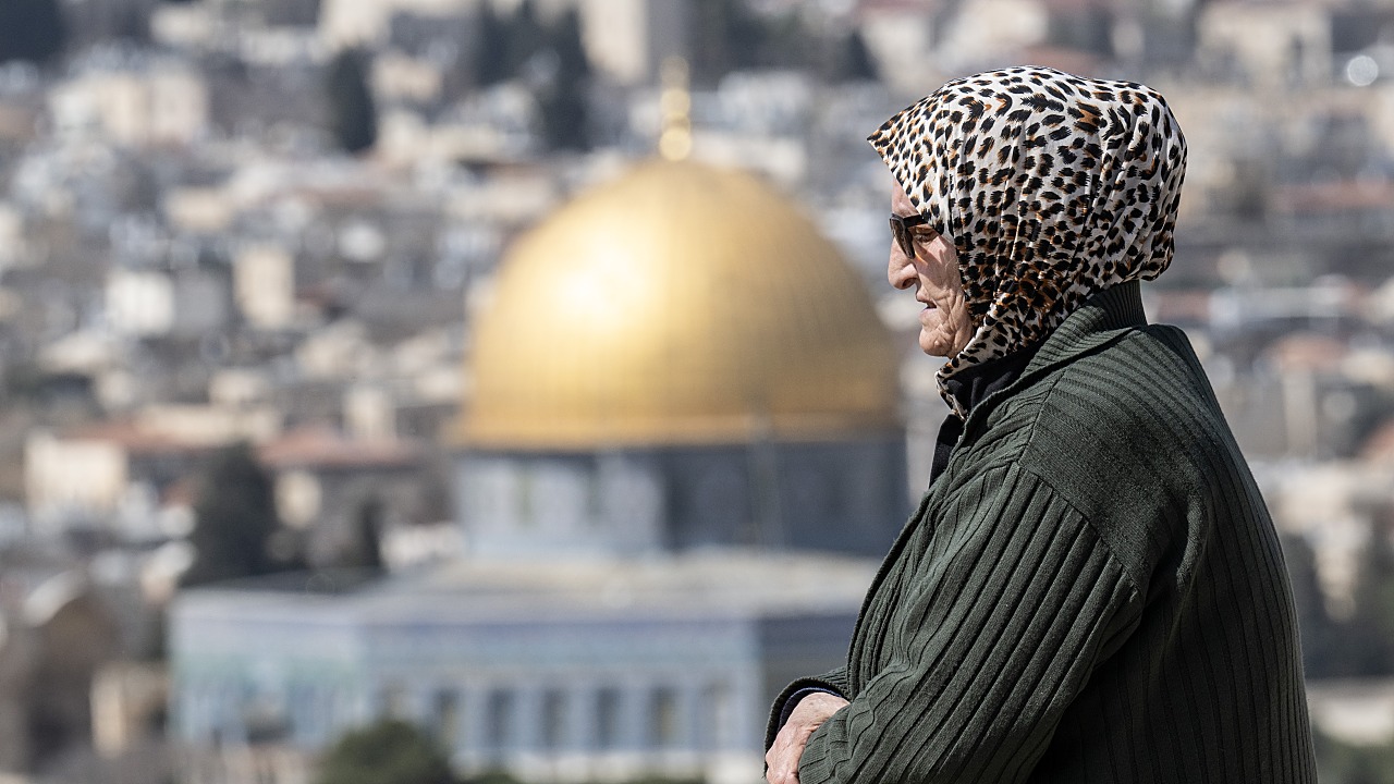Split Mosque Verity - 8 Nations Condemn Israel's Closure of Al-Aqsa Mosque During ...