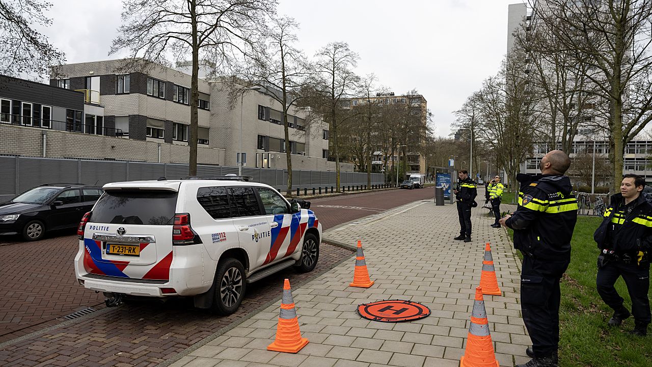 Blast Hits Amsterdam Jewish School