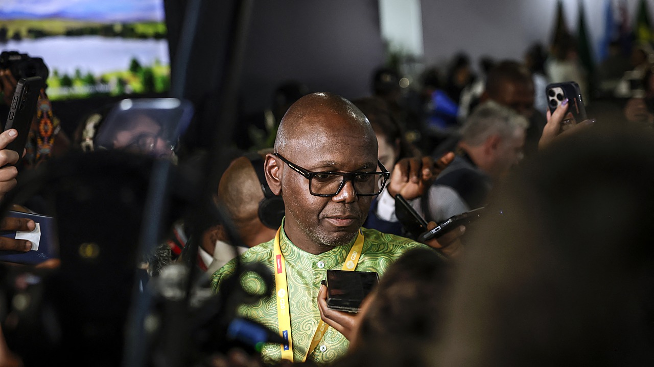 South Africa Says France Withdrew G7 Invitation Amid US Pressure