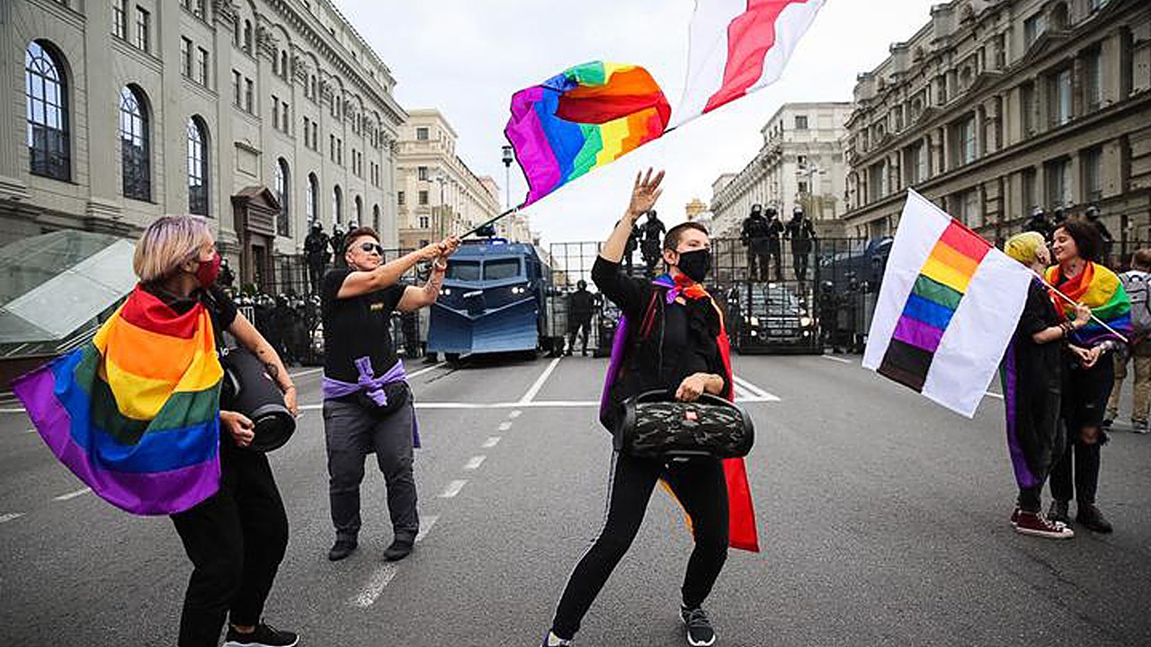 Belarus Passes Bill to Criminalize 'Promotion of Homosexual Relationships'
