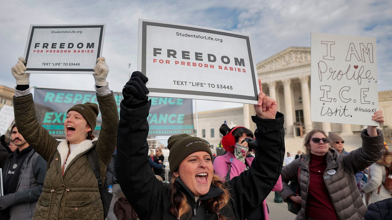 DOJ Report Accuses Biden of Biased Abortion Law Enforcement